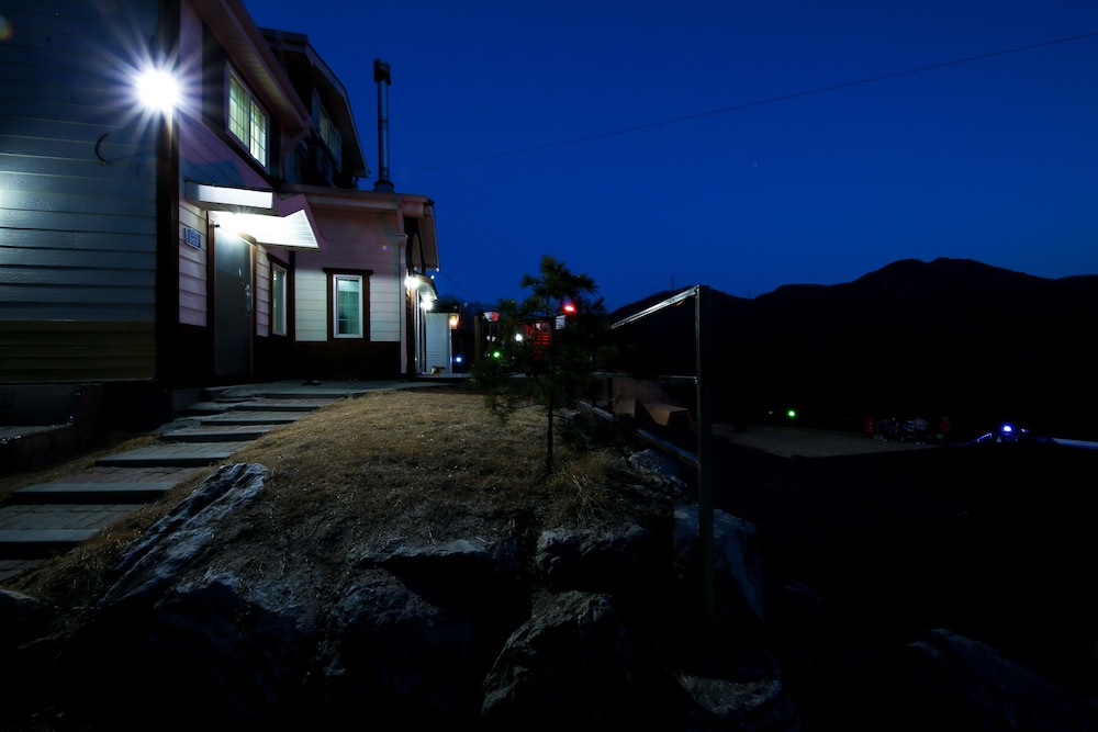 Mori House