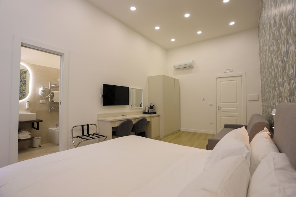 Elysium Relais