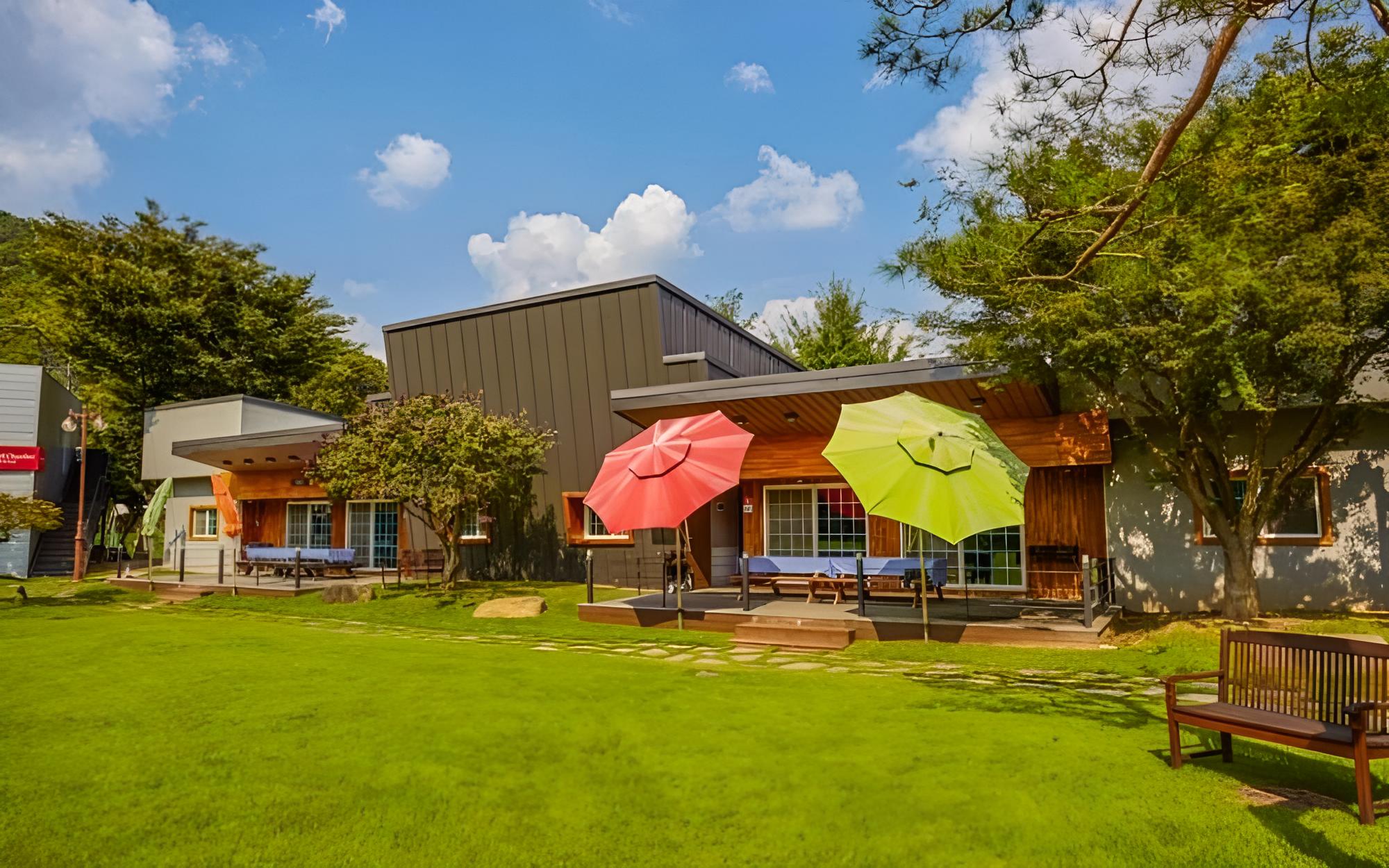 Cheongju Okhwayongsojelpyeong Pension