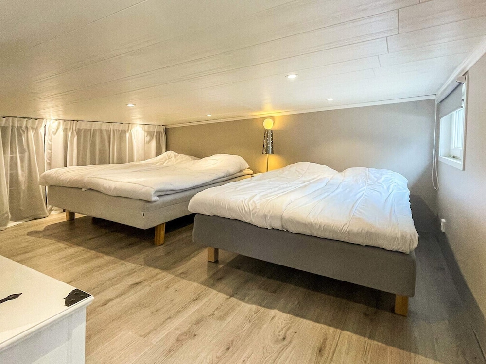 6 Person Holiday Home in Monsteras