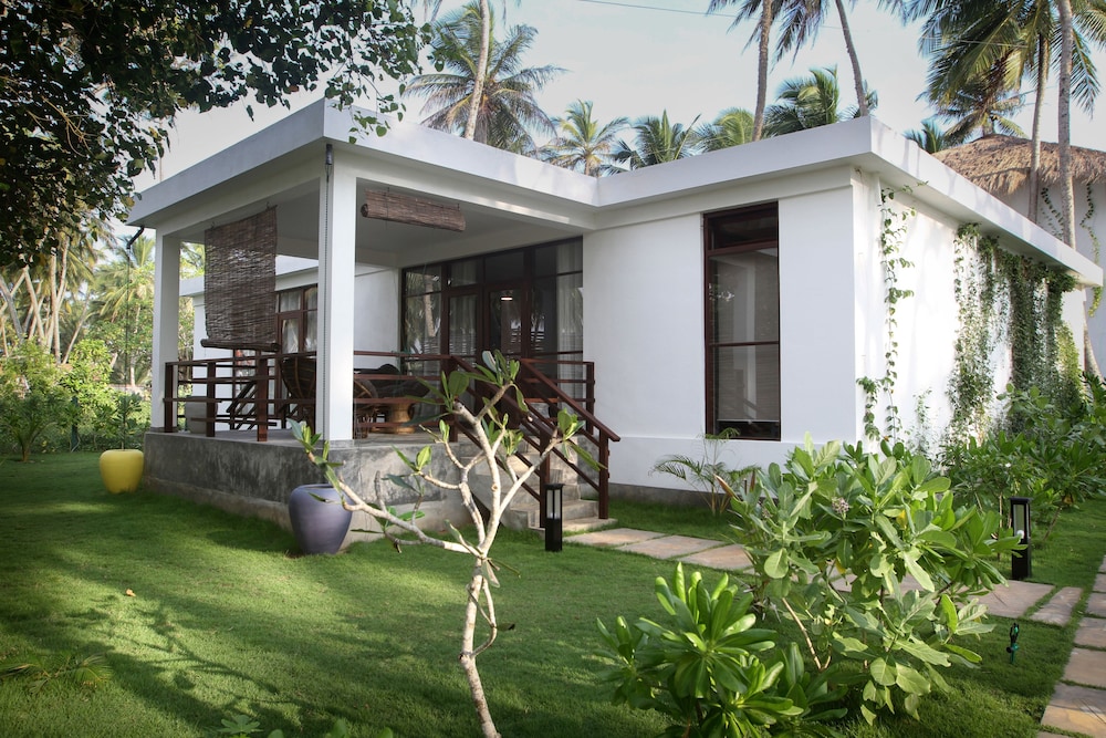 Hotel Mandala Villas - Image 1