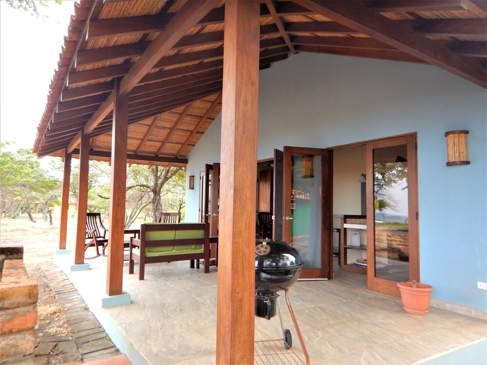 Salt Escapes Nicaragua - Bella Casas