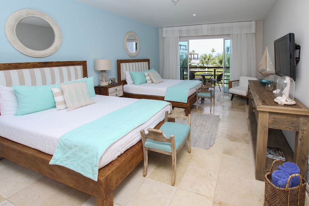 Punta Palmera Cap Cana by Essenza Retreats
