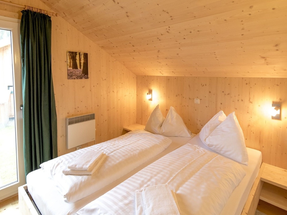 Stylish Chalet With Infrared Sauna