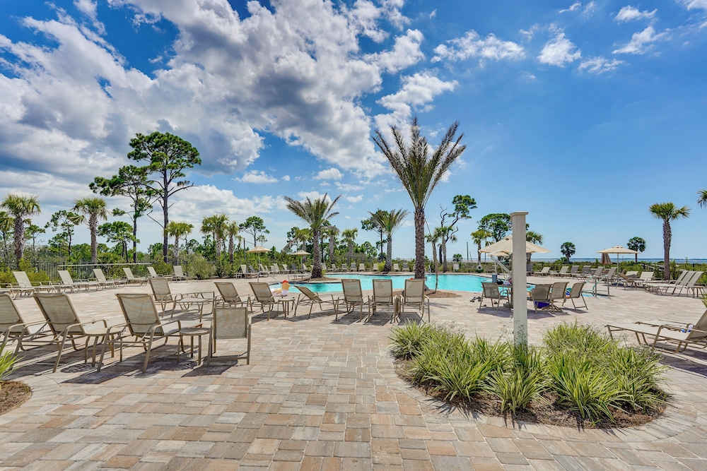 Steps to Ocean: Chic Home w/ Patio in Port St Joe!