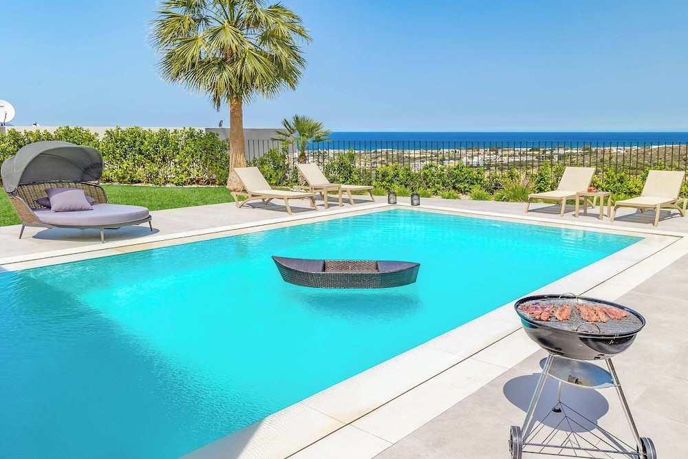 Kamelia Villa 3