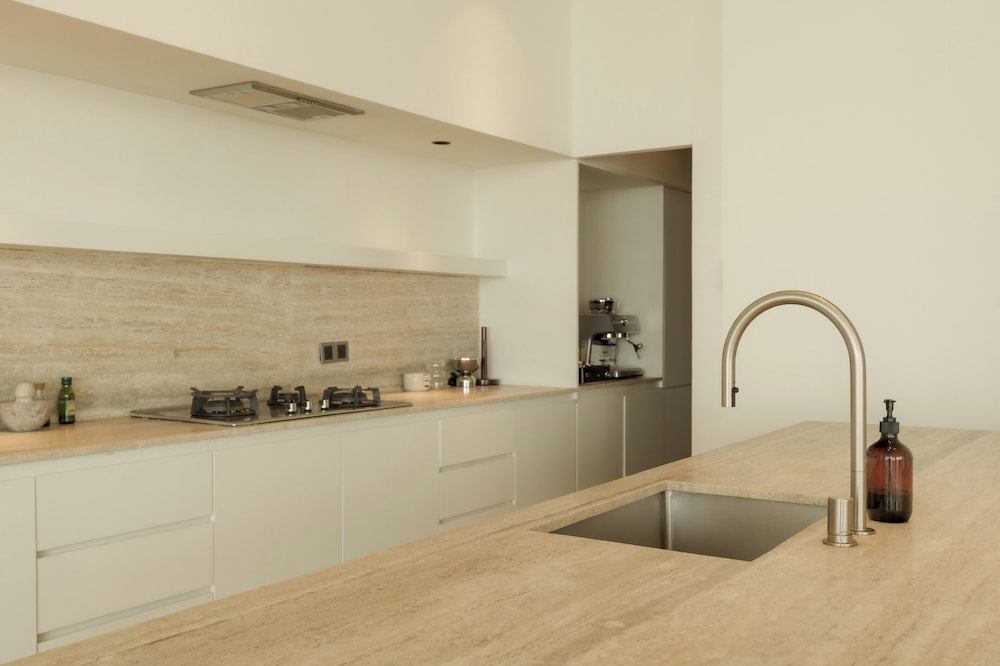 Lux Retreat 4BR Ocean Villa in Uluwatu