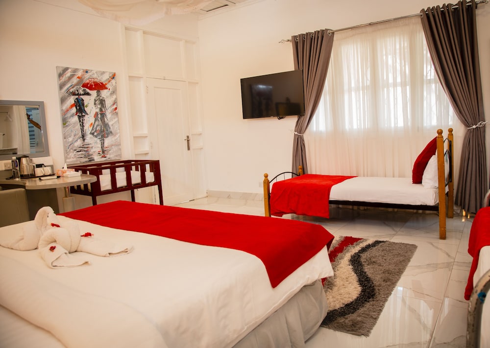 Best Western Jangwani Sea Breeze Hotel