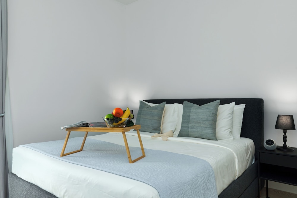 Maison Privee – Chic Yas Island Escape w/ Iconic Ferrari World Vws