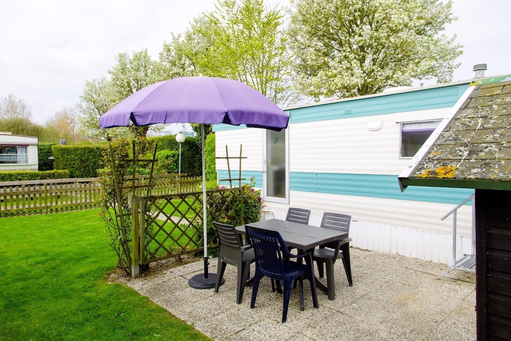 158 in Kamperland With 2 Bedrooms and 1 Bathrooms view 2