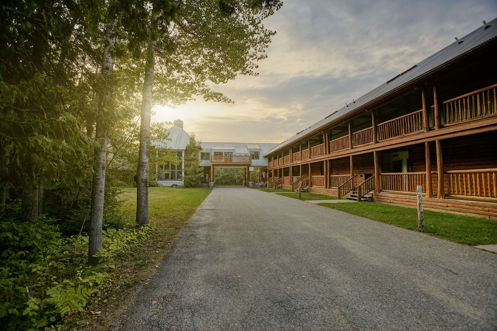 Drummond Island Resort