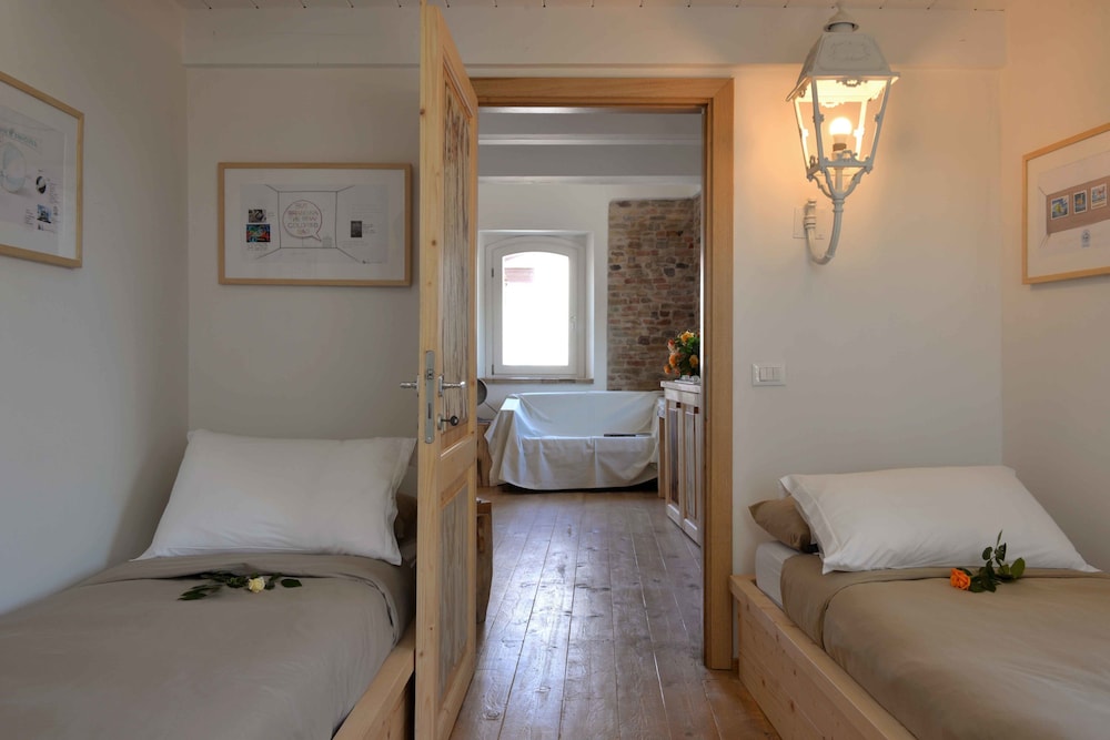 Castello di Granarola Relais – Adults Friendly