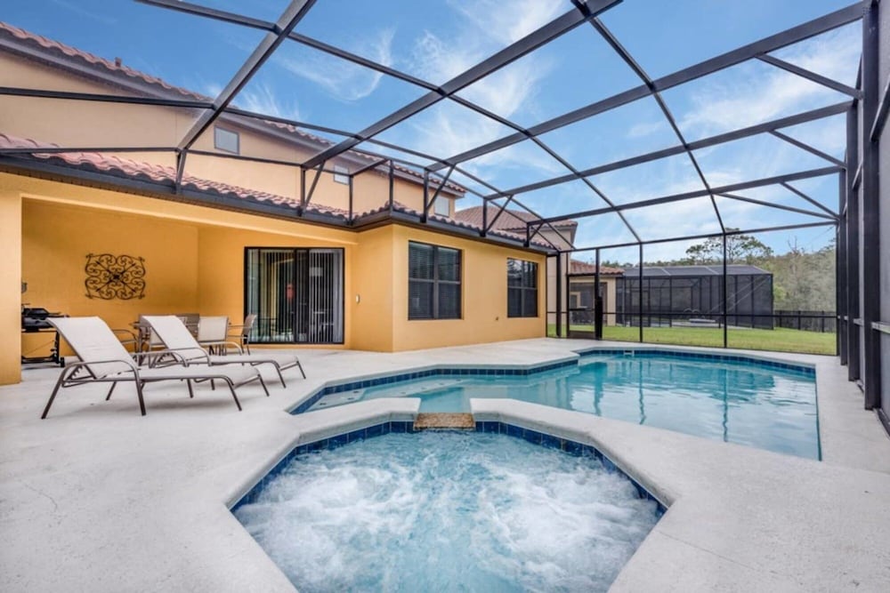 Pleasant Home Near Disney With Private Pool - Image 3