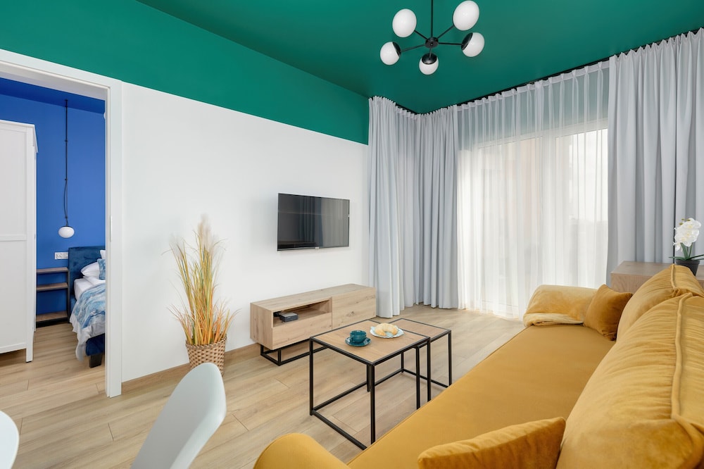 Cosy Marina 1 With Balcony by Renters