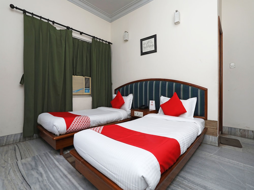 OYO 3380 Gallery Inn