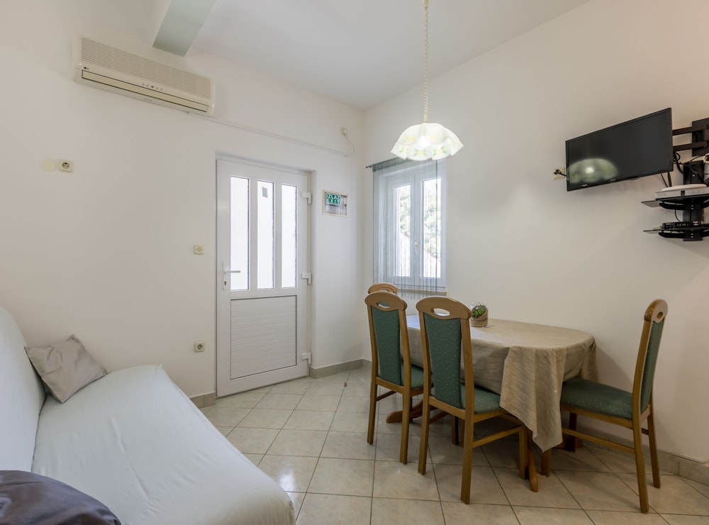 Adriatic Island Sea View Apartments
