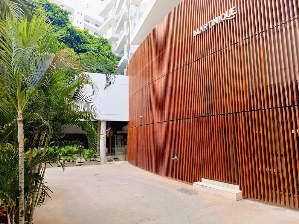 Lindo - Jacuzzi privado - 3 Min Playa Azul