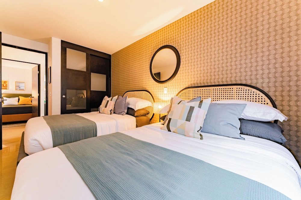 NEW Great Stay in Roma 24-7 Security photo 4