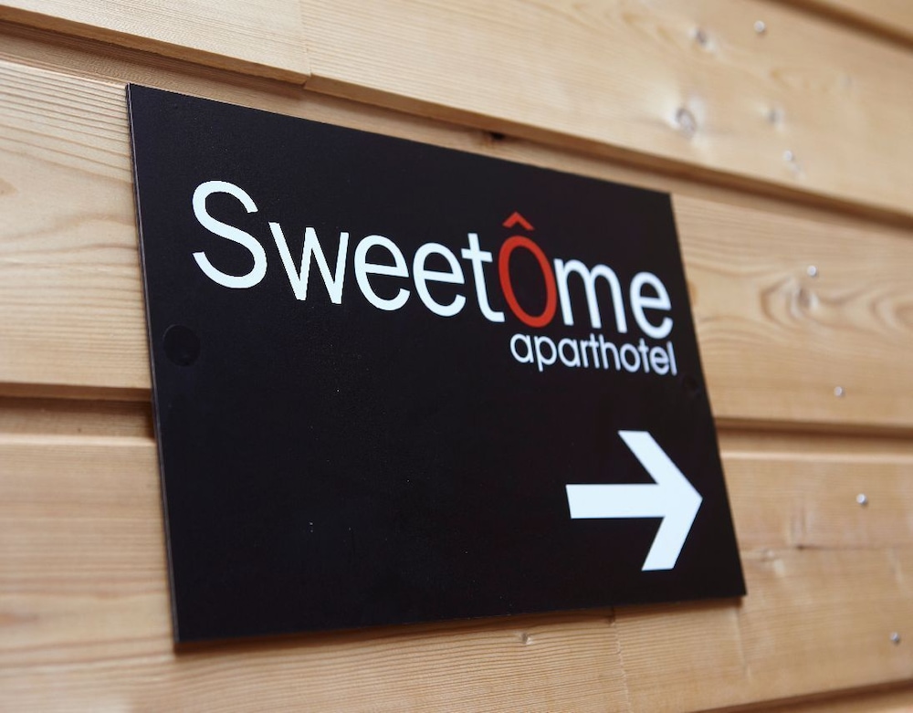 Sweetome Aparthotel view 2