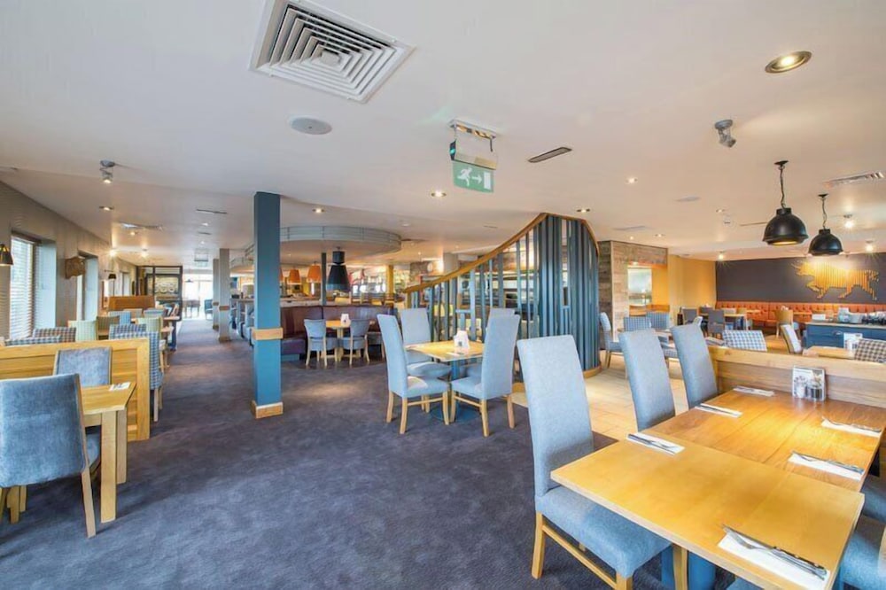 Premier Inn Newton Abbot, photo 42