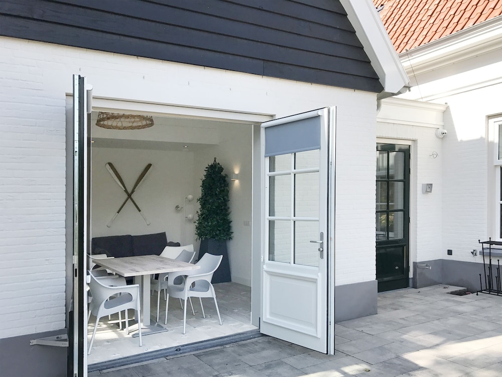 B&B Reeburg
