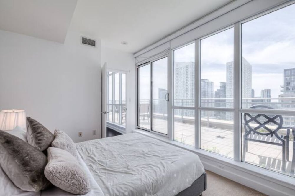 Waterfront Luxury Residences