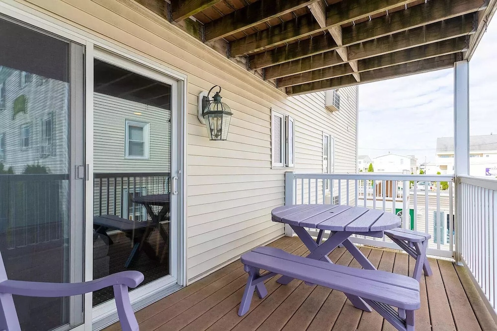 Ocean Air Suites - Property Image 3