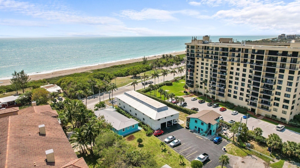 Ocean Drive Villas- Unit A