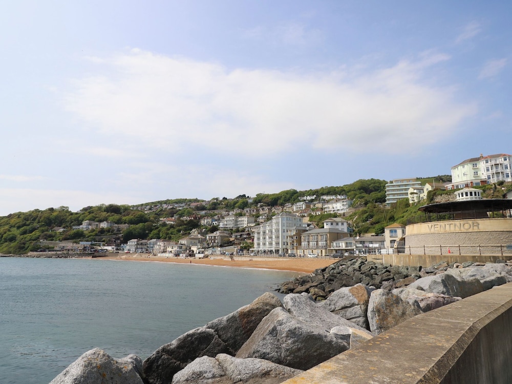 No. 5 Cliffview