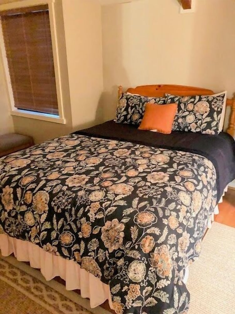Mossy Creek 117 3 Bedroom Home by RedAwning