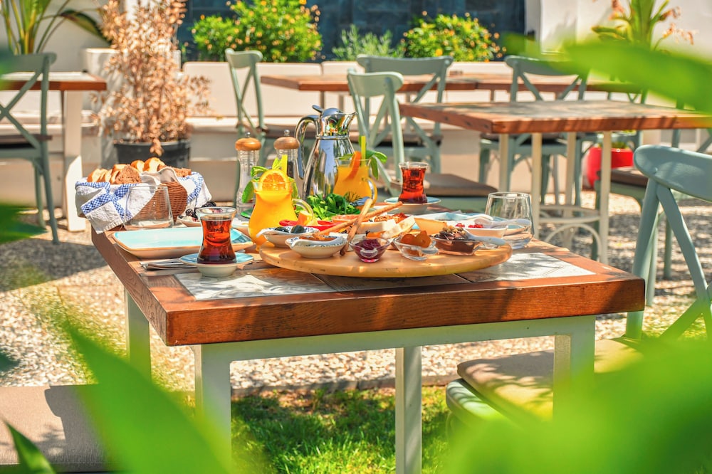 Bay C Otel - Image 22