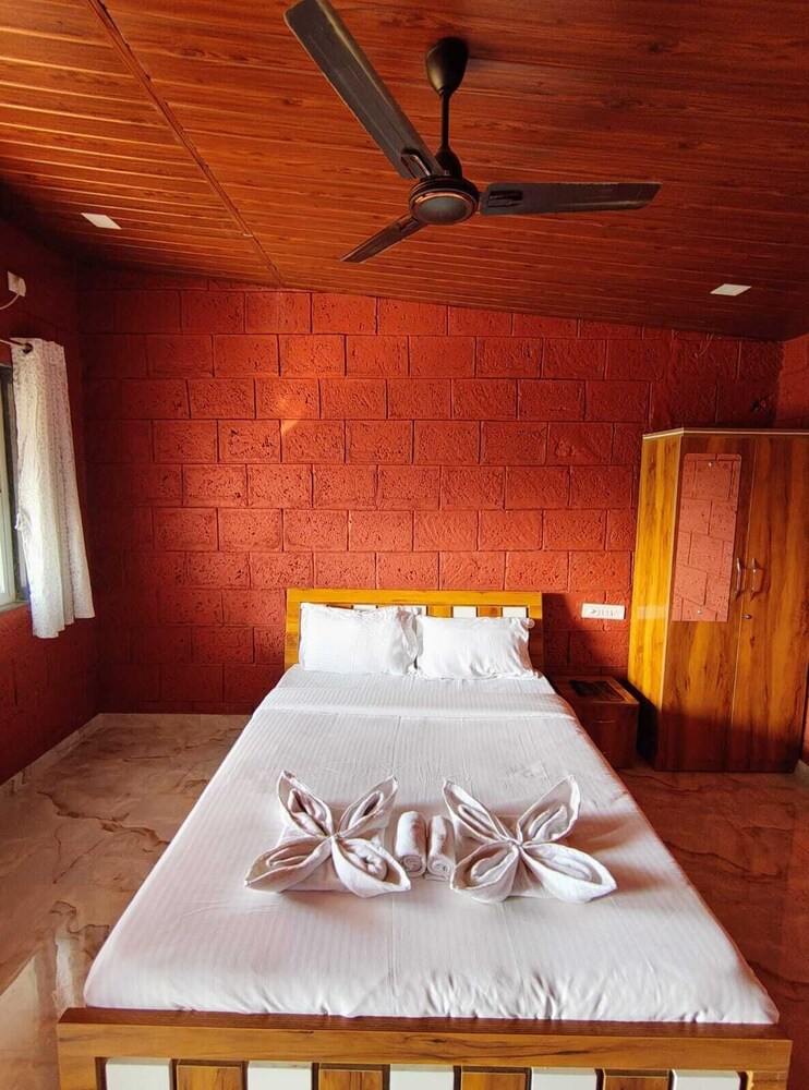 Red Brick Resort