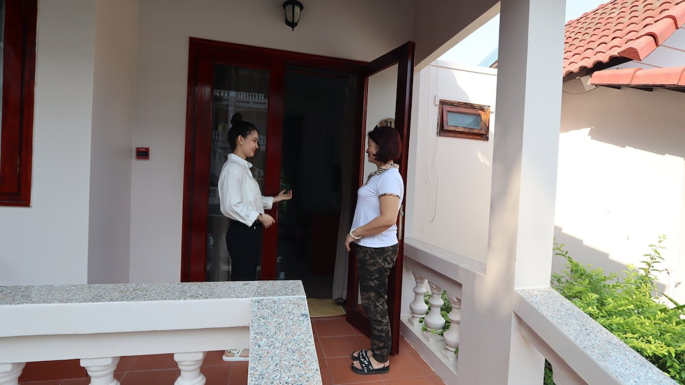 Hong Bin Bungalow Resort