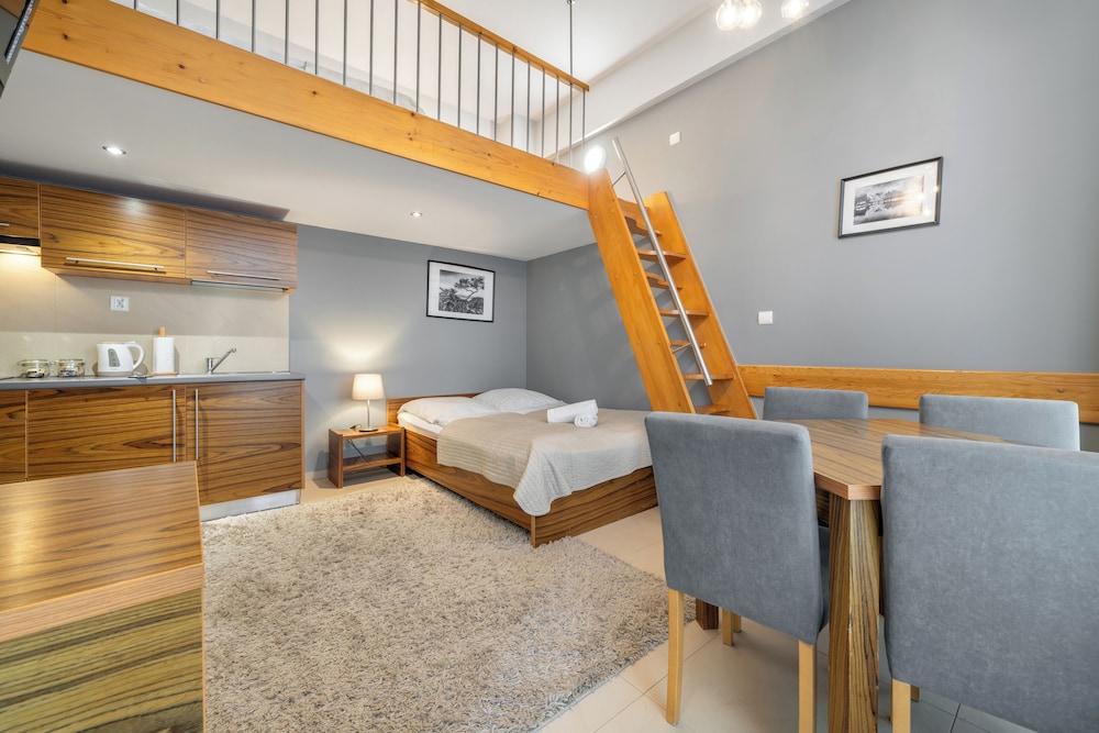 RentPlanet - Apartamenty Brzozowa