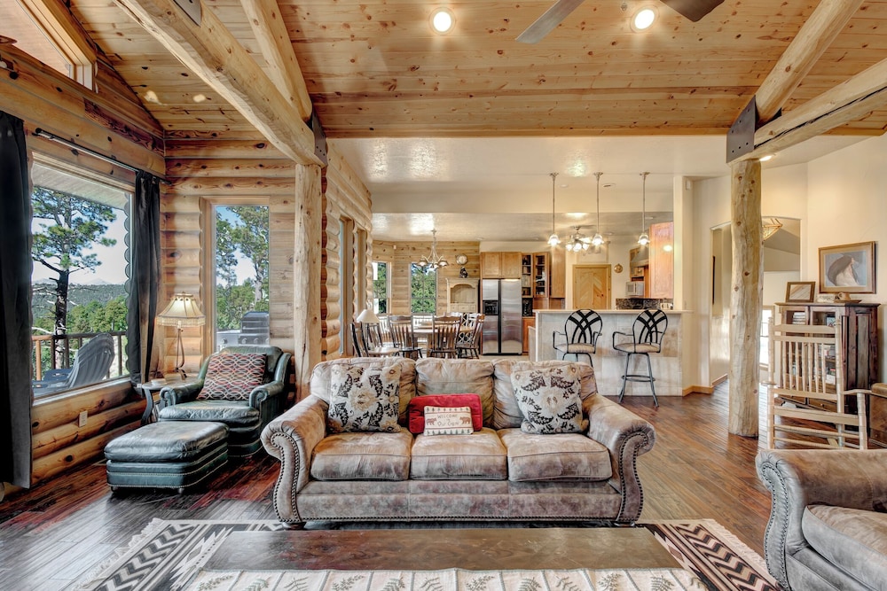 Blue Lake Lodge by Ruidoso Vacation Rentals