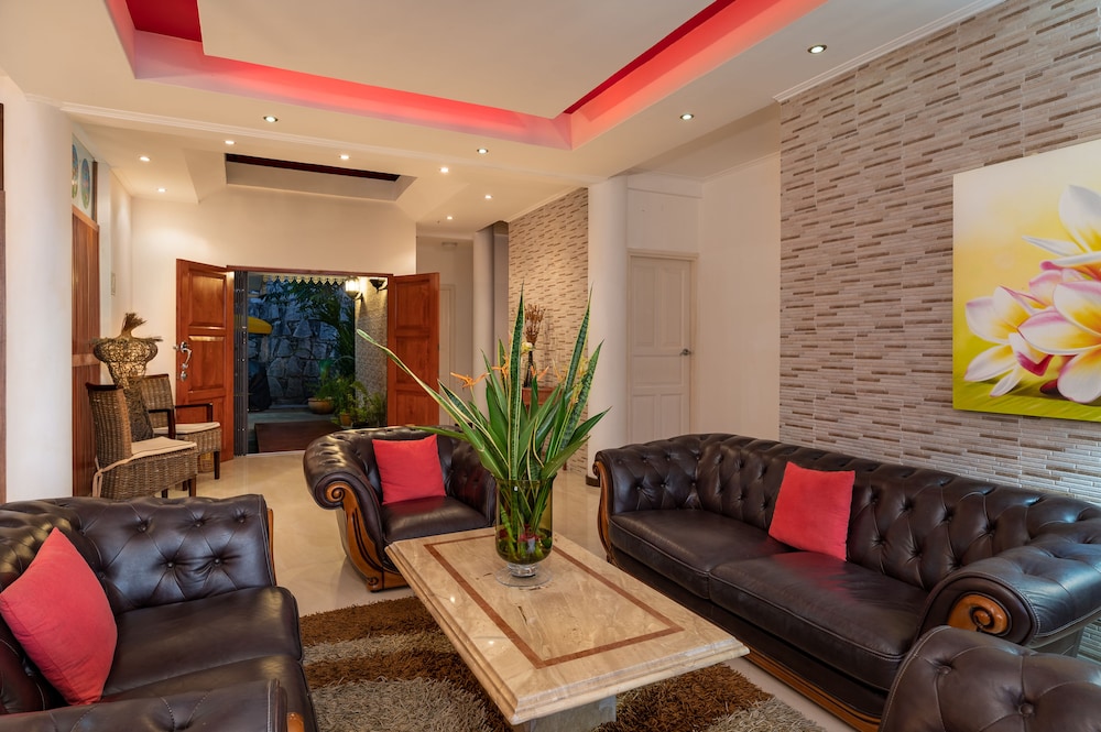 Glacis Heights Villa