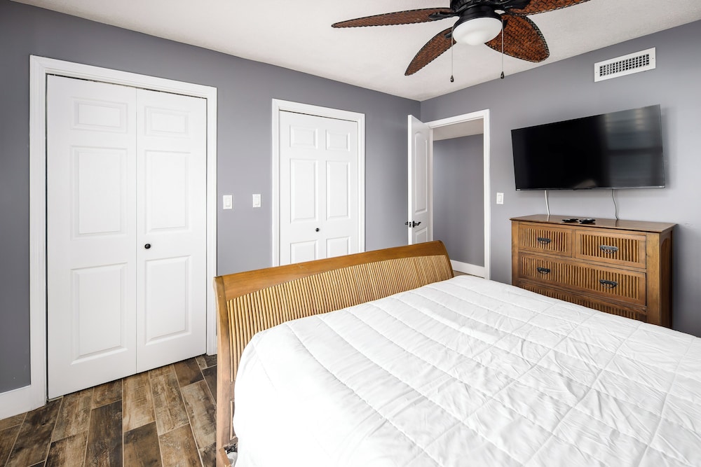 Gulfside 501 by Brooks and Shorey Resorts