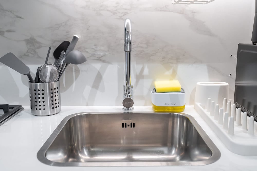 Homey Studio Apartment Perfect for 2 at Azizi Riviera 46