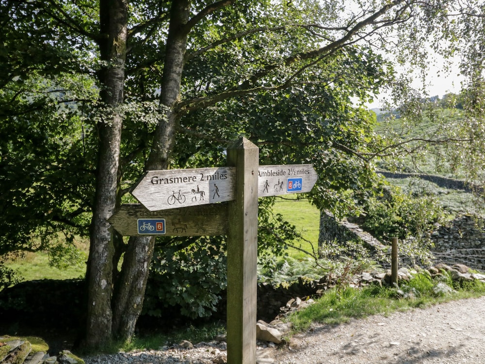 Hollytree Lodge