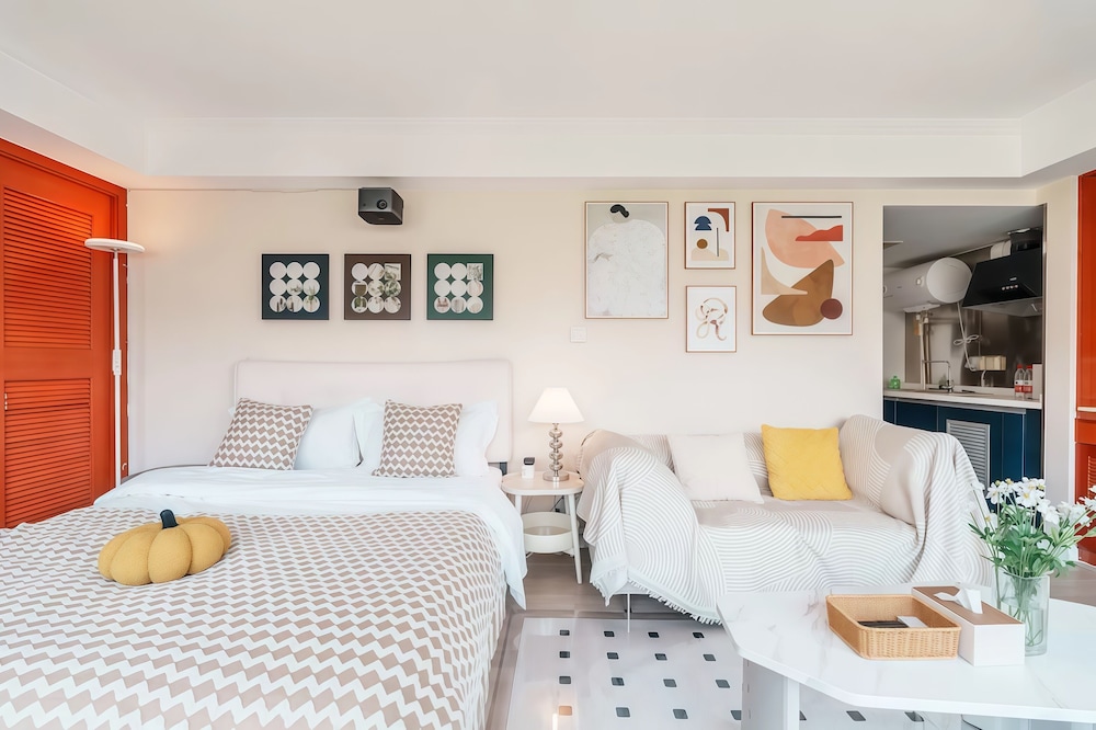 Shanghai Hills & Chiya BoutiqueApartment