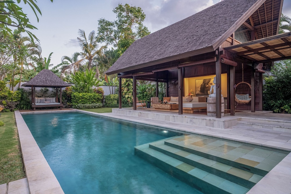 Saba Villa