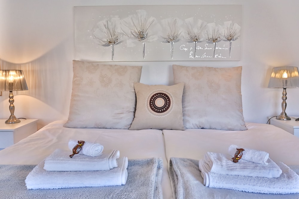 Abington Manor - Fish Hoek Guesthouse