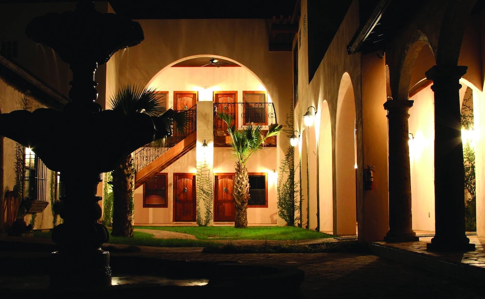 Escondida Resort & Spa
