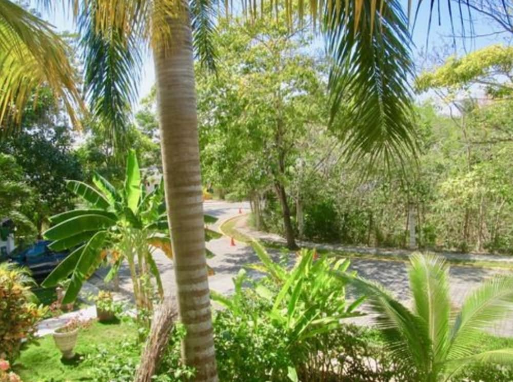 Condo Santuario by Playa Paradise