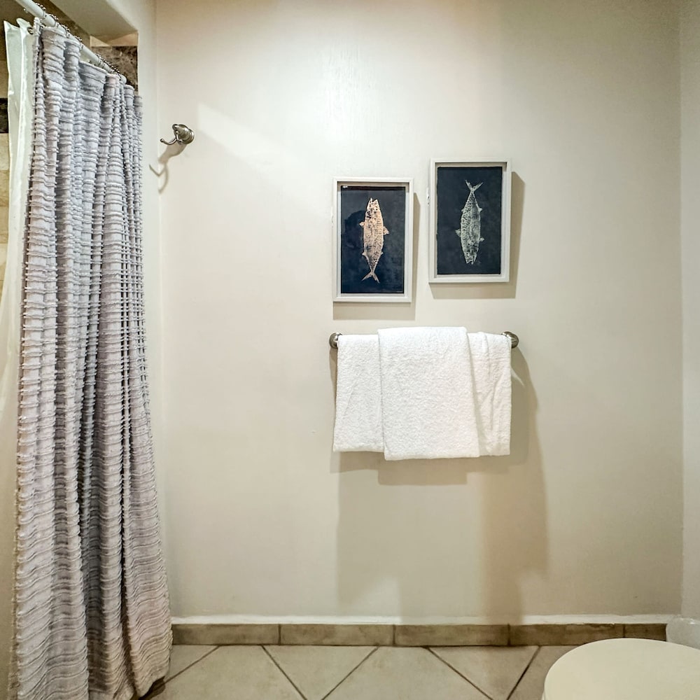 3BR Gem at Sandy Beach Area