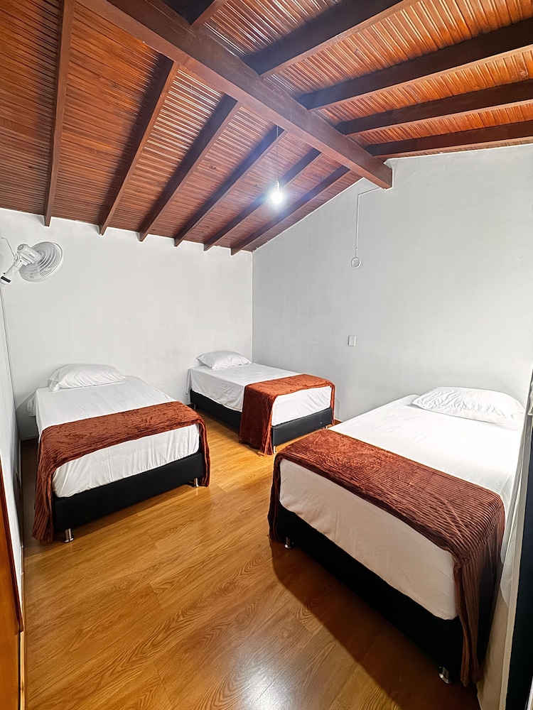 Hostal Galería de la Montaña