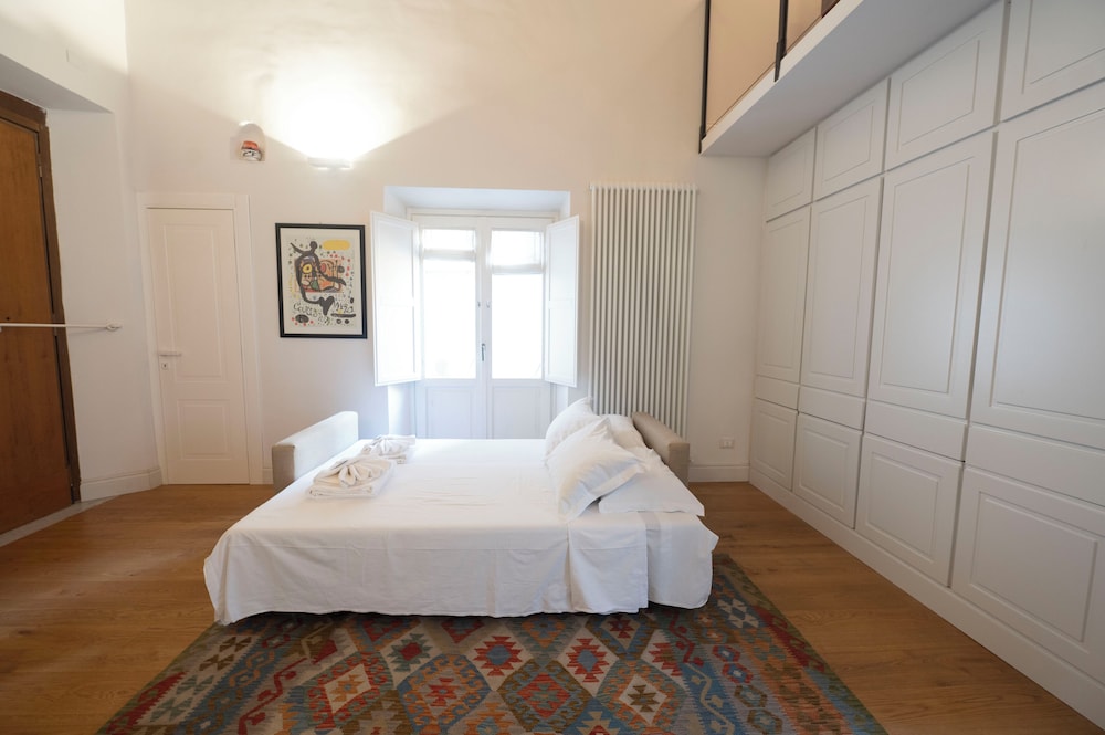 Campo De' Fiori Apartments