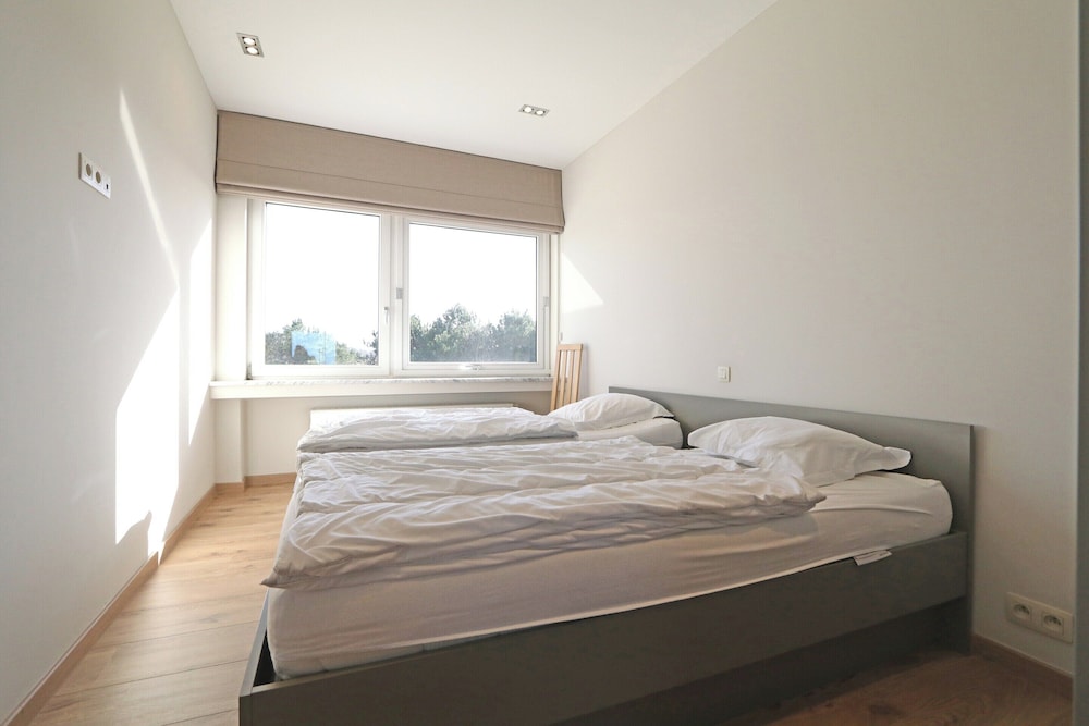 Apartment in Het Zoute With Sea Views