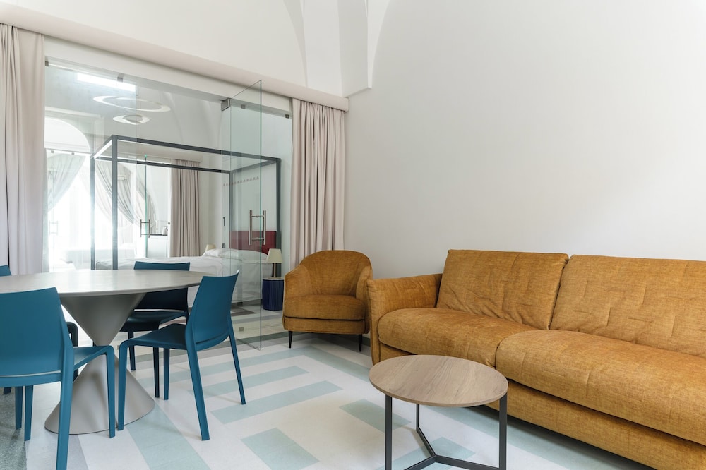 Hydeout Palace - Luxury &Spa Suites by Wonderful Italy