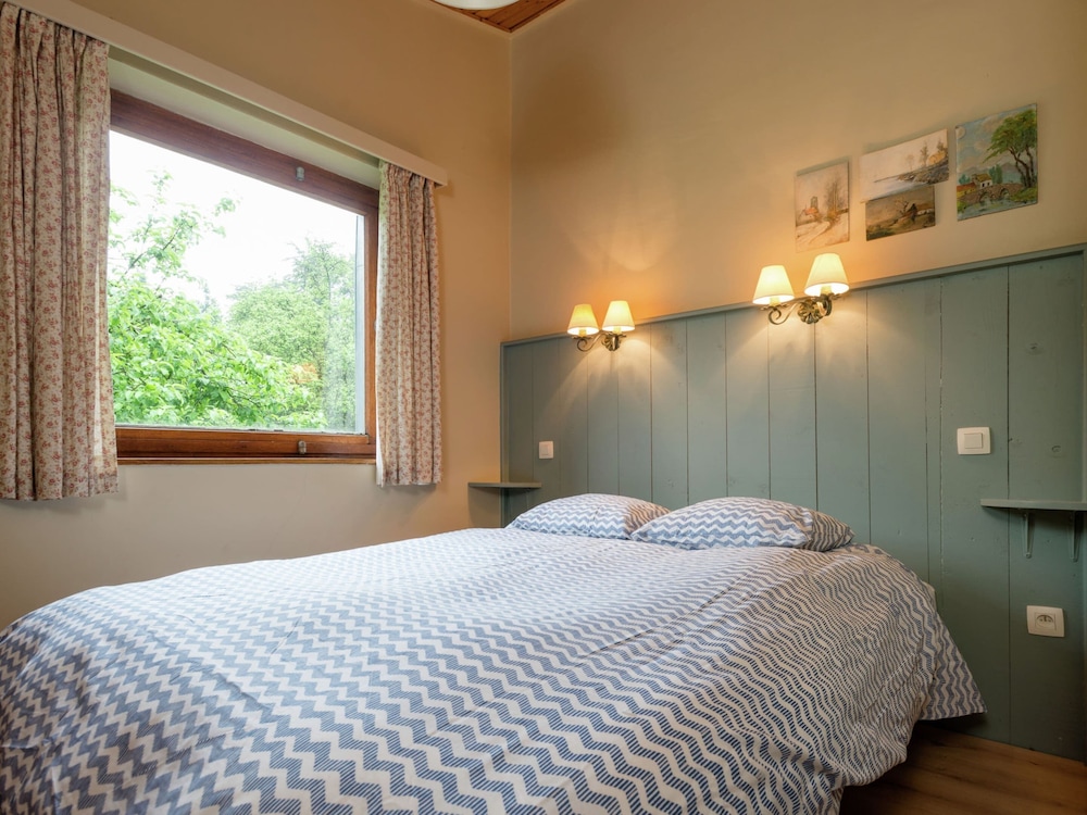 Rustic Retreat in Houvegne view 4